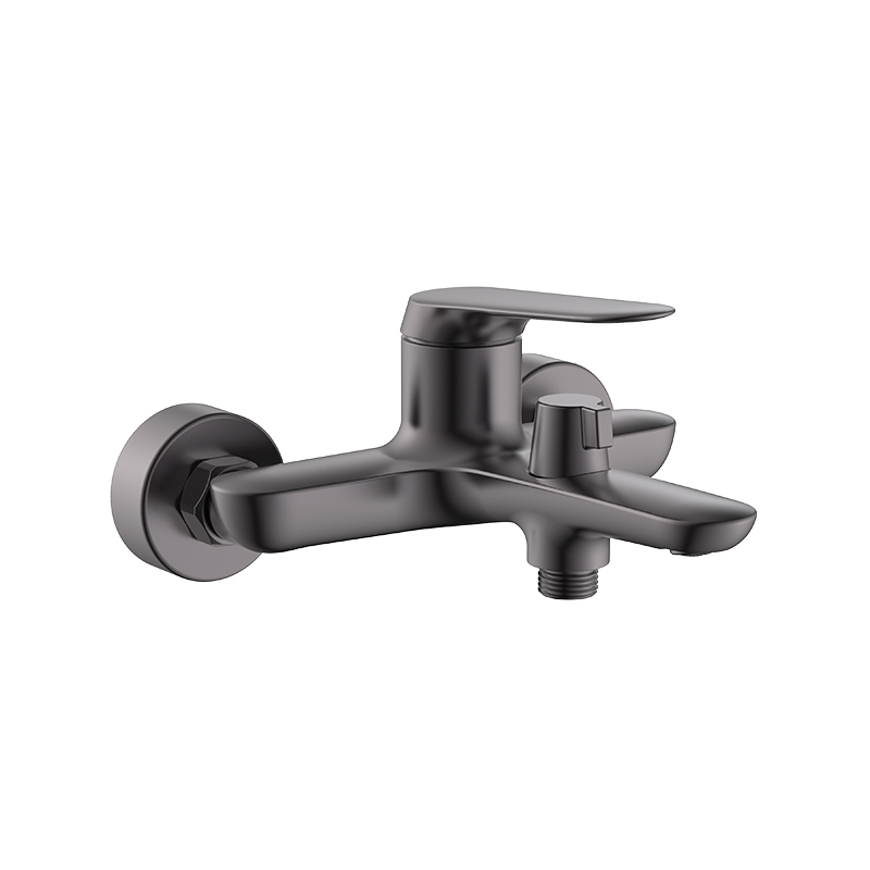 Single-Handle Bathtub Faucet