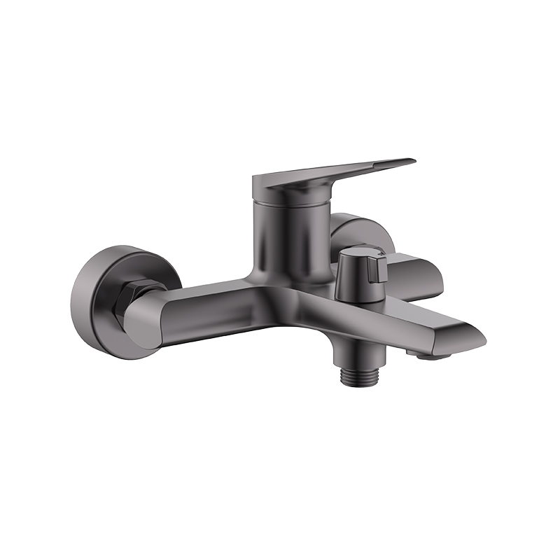 Single-Handle Bathtub Faucet